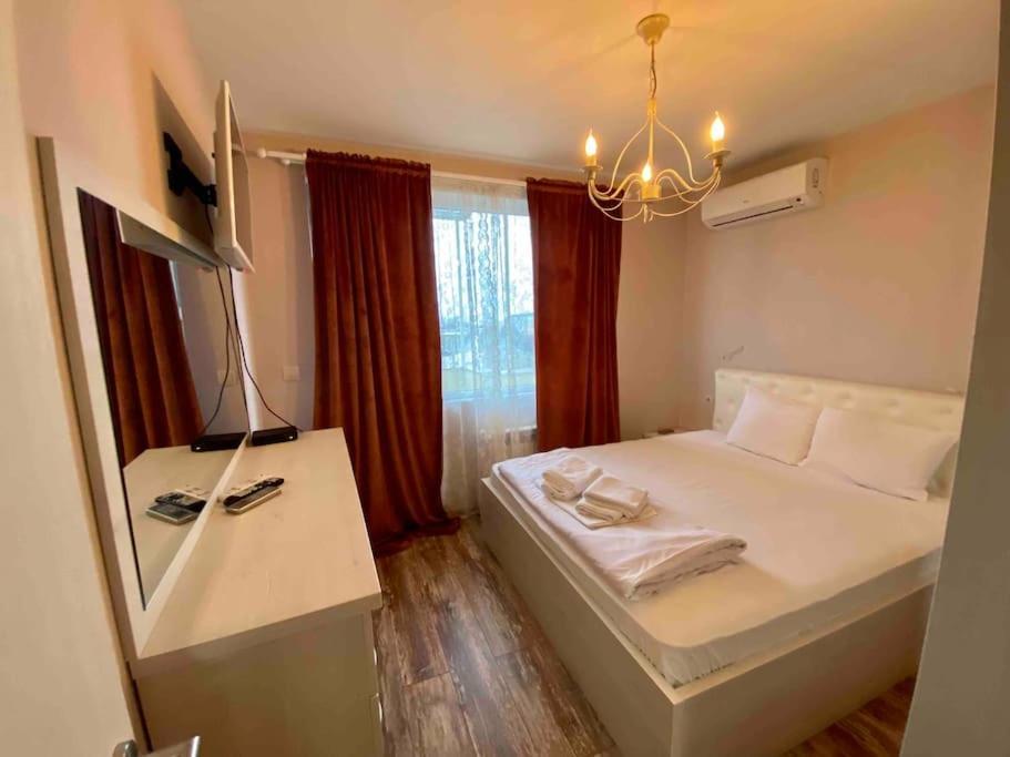 סופיה Stylish Magenta Apartment - Terrace & Free Parking מראה חיצוני תמונה